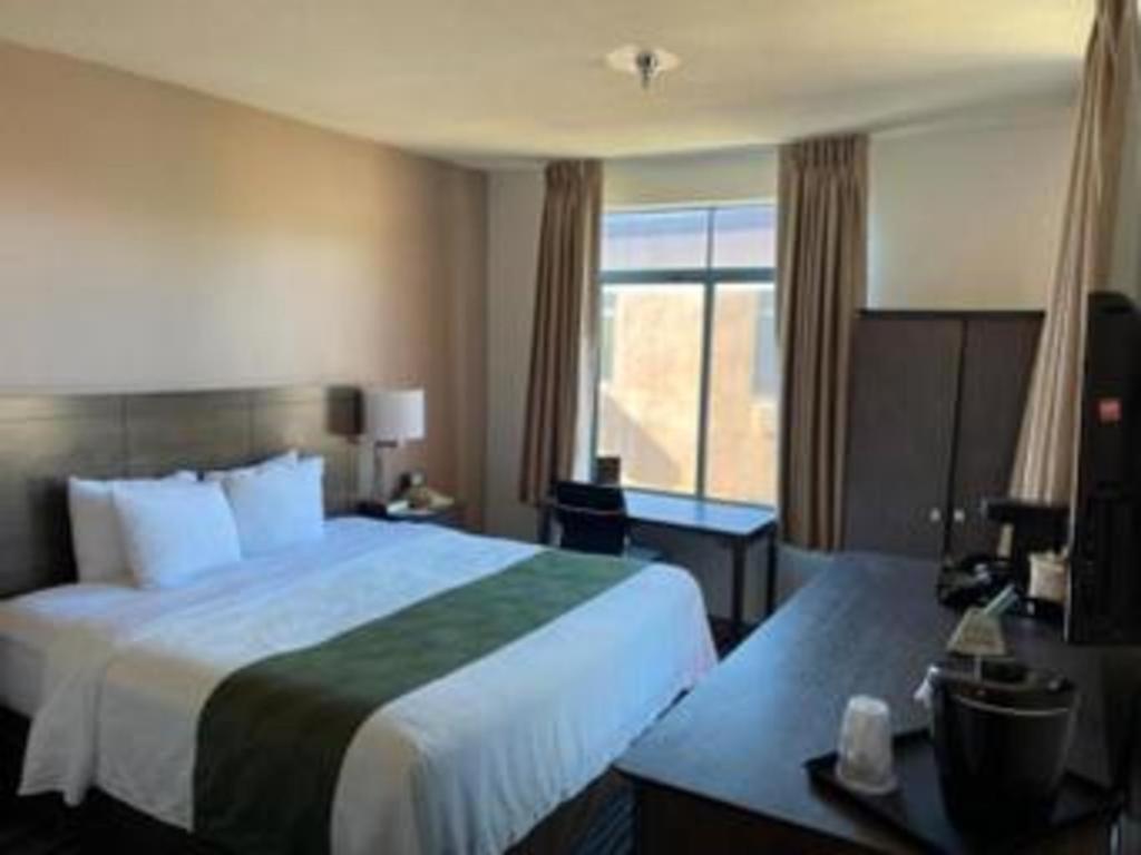 Ramada By Wyndham 2* San Diego