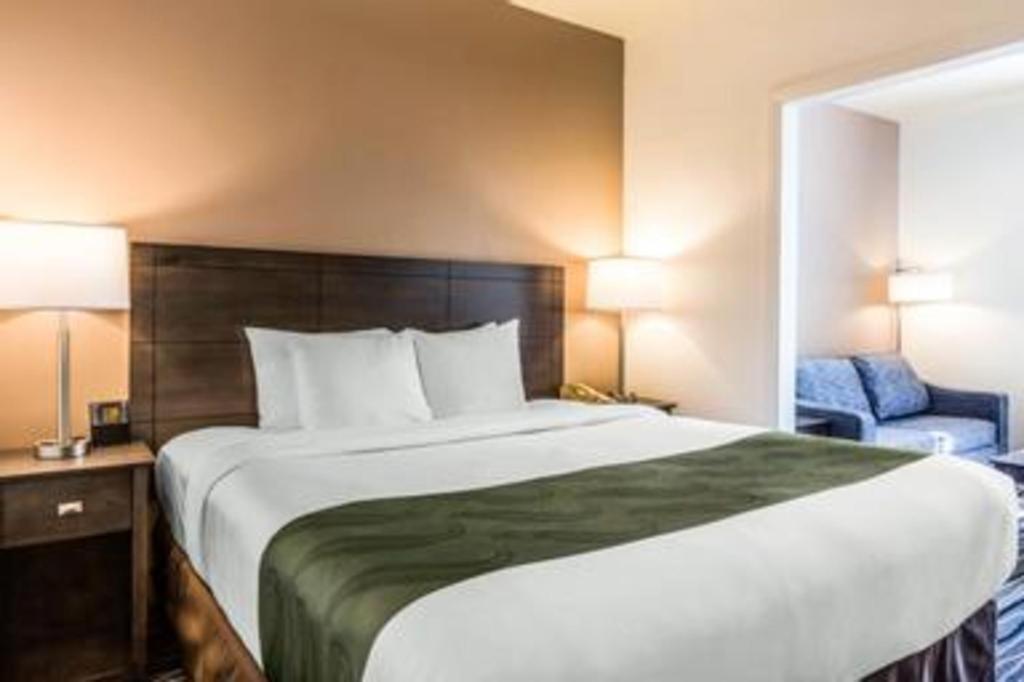Ramada By Wyndham 2* San Diego