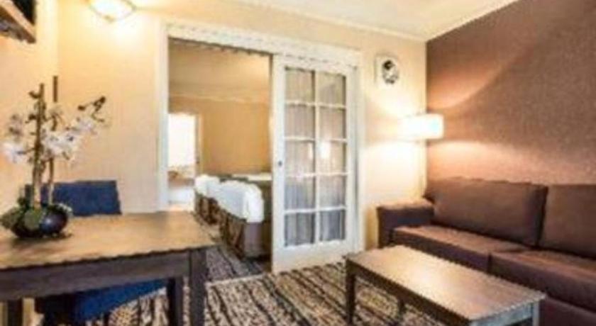 Ramada By Wyndham Hotel