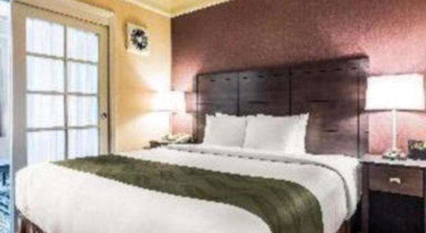 Hotel Ramada By Wyndham San Diego