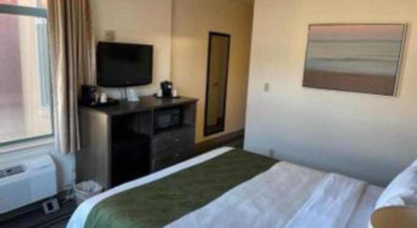 Ramada By Wyndham 2* San Diego