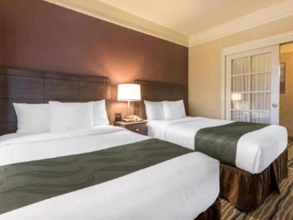 Ramada By Wyndham Hotel