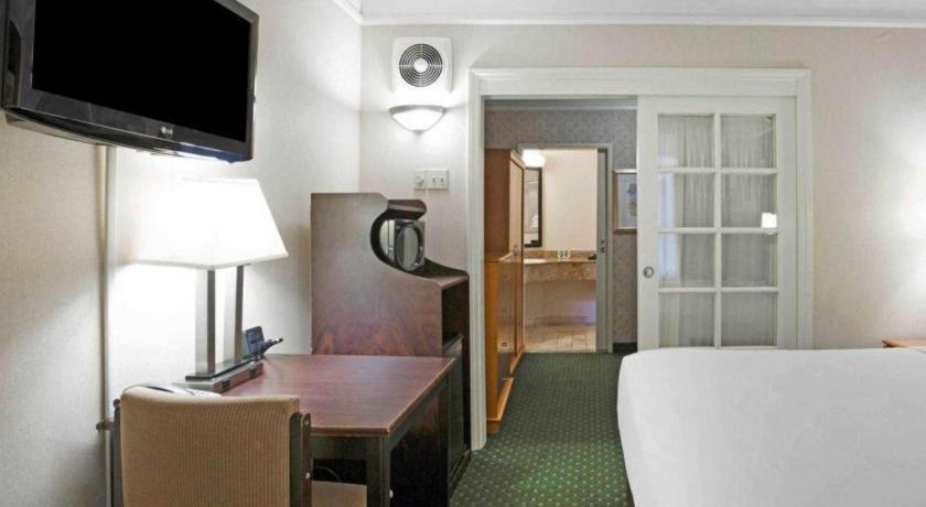 Hotel Ramada By Wyndham