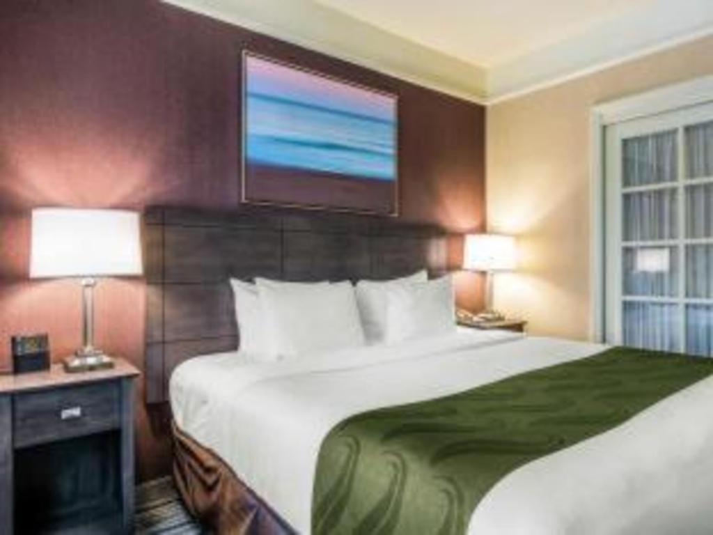 Ramada By Wyndham San Diego
